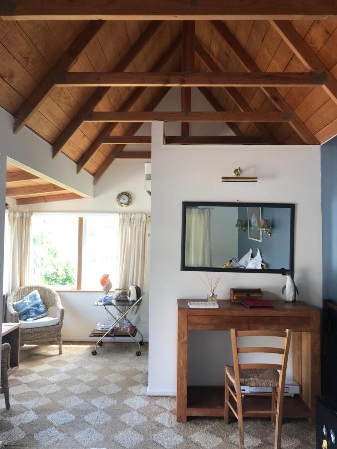 Waterfront Bed And Breakfast Пиктон Экстерьер фото